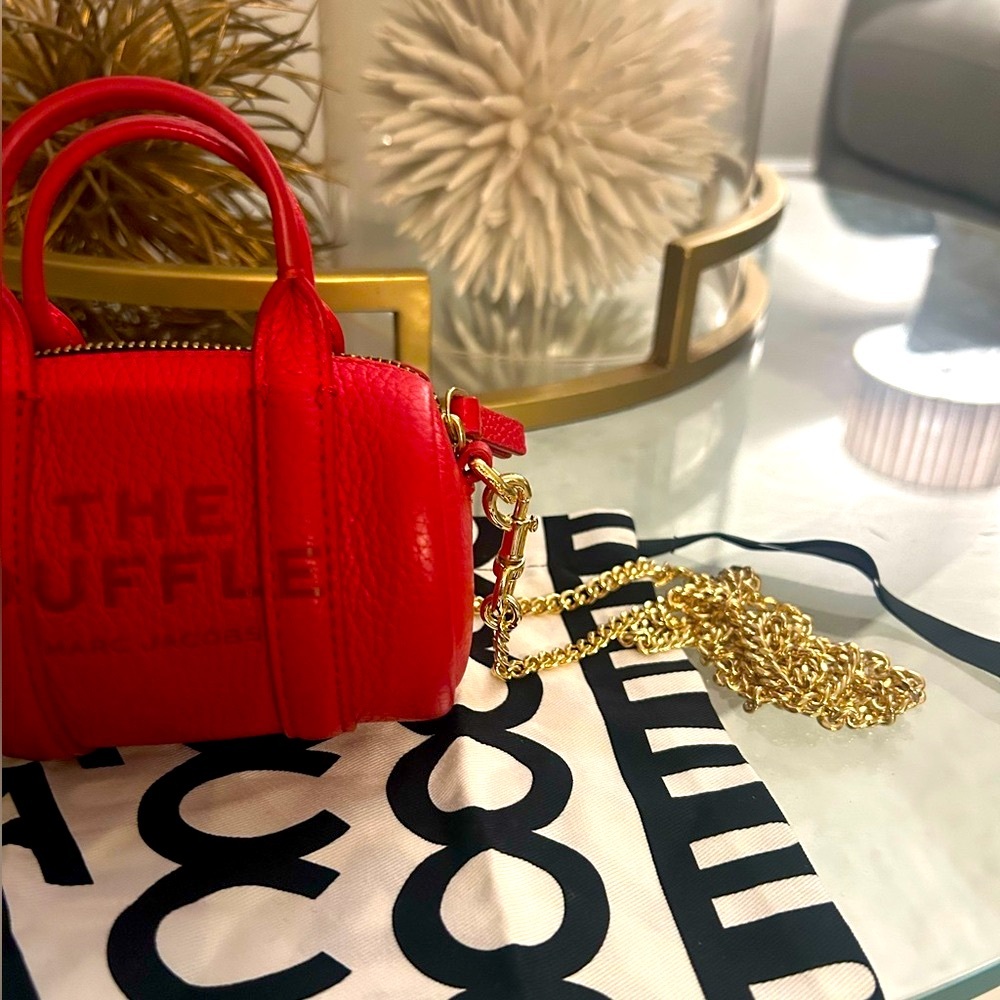 Marc Jacobs Nano Duffle – True Red Giftable Designer Mini Bag - Picture 3 of 5